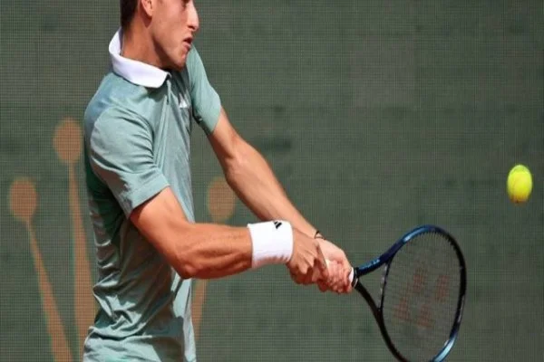 ATP成都公开赛商竣程主场冲冠硬地状态与签表节奏全景观察